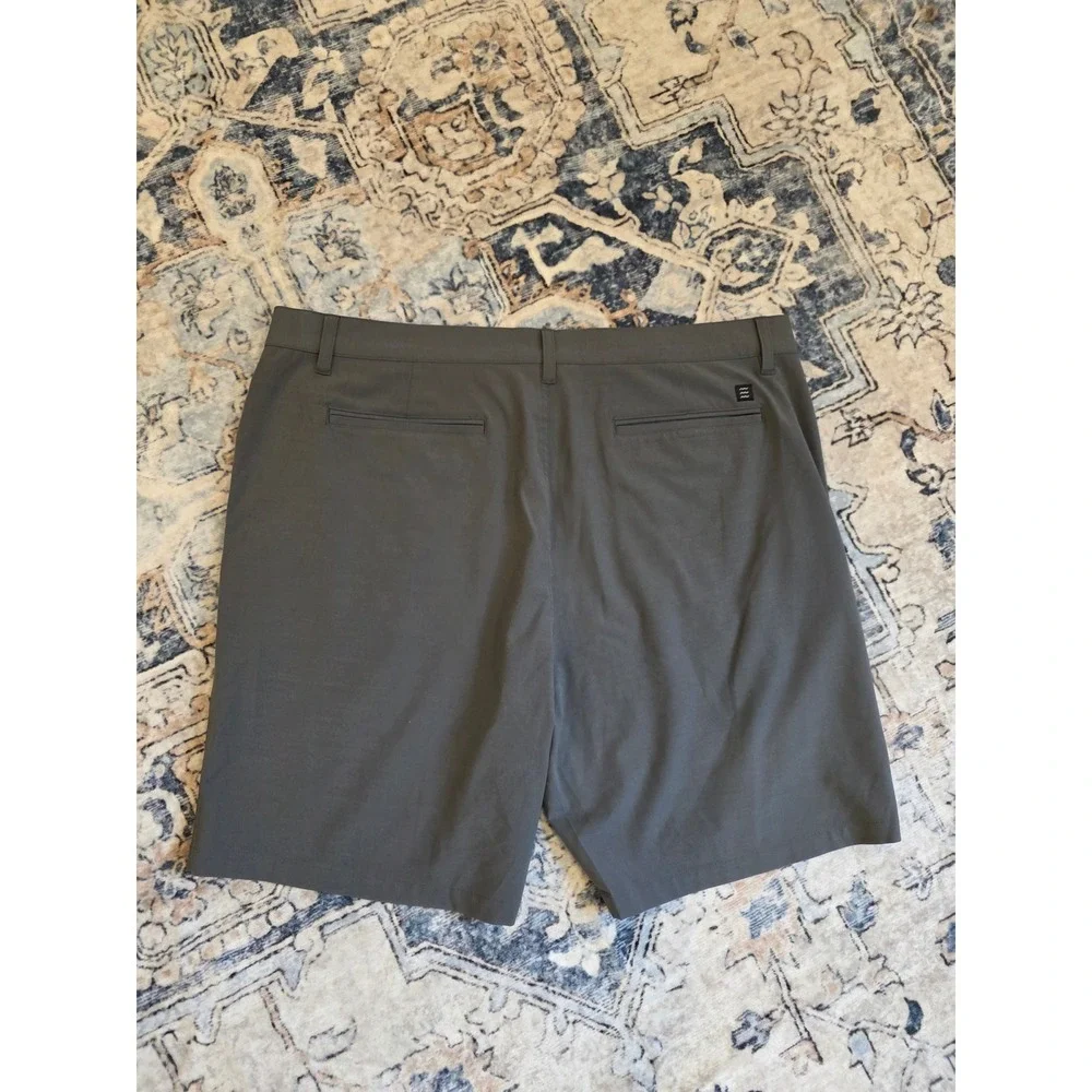 Free Fly Men's Size 36 Performance‎ Lightweight Gray Hybrid Summer Shorts
